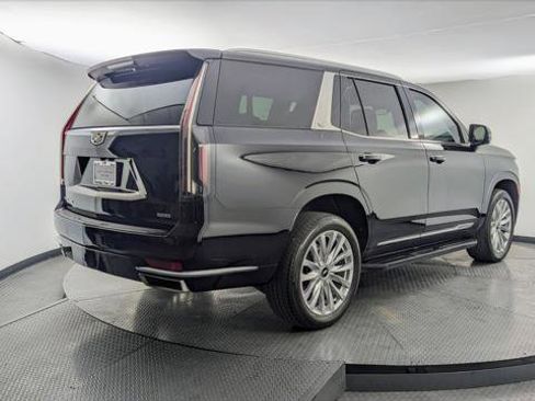 Used 2023 Cadillac Escalade Luxury w/ LPO, Floor Liner Package image 8