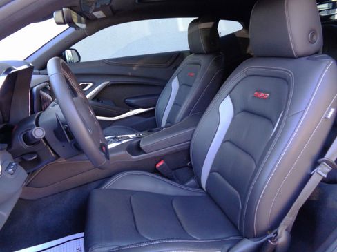 Used 2023 Chevrolet Camaro SS RWD image 10