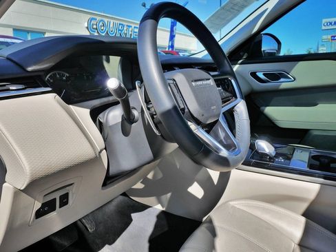 Used 2023 Land Rover Range Rover Velar S image 24