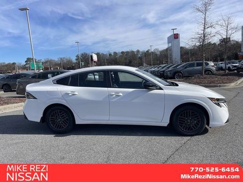 New 2026 Nissan Sentra SV w/ Floor Mat Package FWD image 2