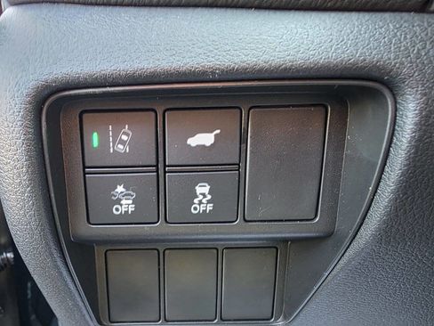 Used 2020 Honda CR-V Touring image 18