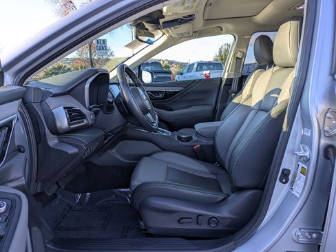 Used 2024 Subaru Outback Onyx Edition image 15