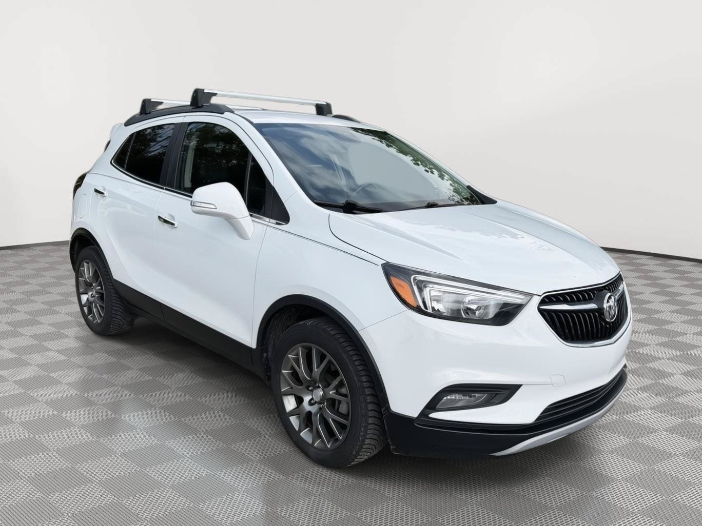 Used 2018 Buick Encore Sport Touring FWD image 8