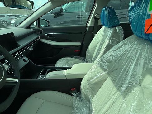 New 2026 Hyundai Sonata SEL image 9