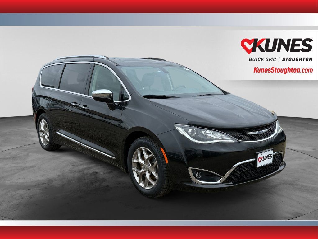 Used 2019 Chrysler Pacifica Limited FWD image 1