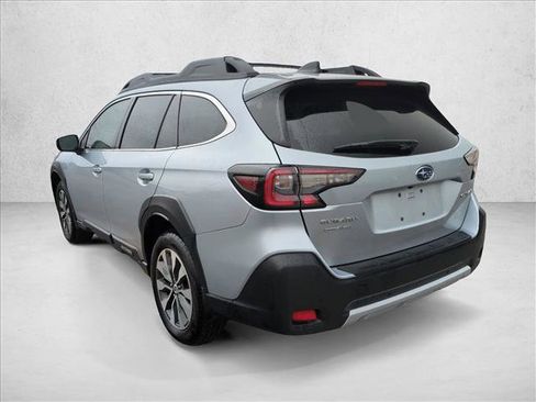 Used 2025 Subaru Outback Limited w/ Popular Package #2 image 8