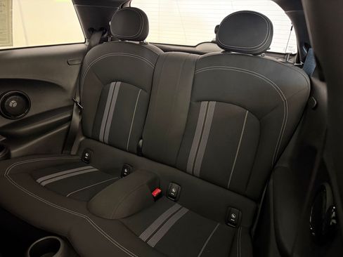 Used 2021 MINI Cooper S w/ 6.5" Touchscreen Package FWD image 23