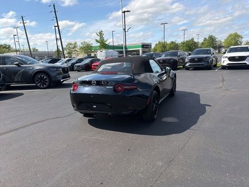 New 2026 MAZDA MX-5 Miata Sport RWD image 10