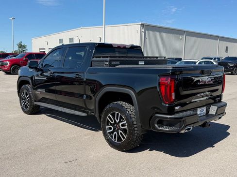 Used 2021 GMC Sierra 1500 AT4 w/ AT4 Premium Package AWD/4WD image 38