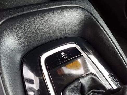 Certified 2024 Toyota Corolla LE image 24