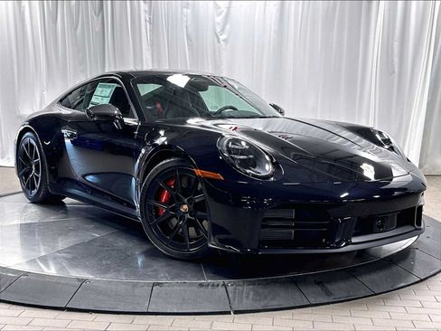 Used 2026 Porsche 911 Carrera S RWD image 11