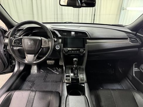 Used 2017 Honda Civic Sport Touring image 12