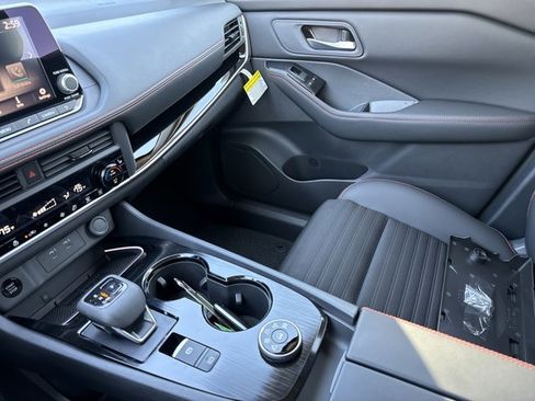 New 2026 Nissan Rogue SV image 21