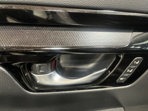 Used 2024 Honda CR-V Sport Touring image 28