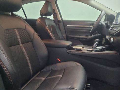 Used 2023 Nissan Altima 2.5 SR image 21