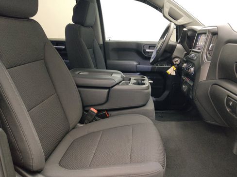 Used 2022 Chevrolet Silverado 1500 Custom AWD/4WD image 21