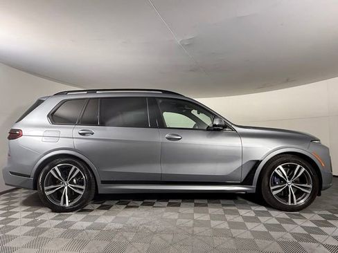 Used 2024 BMW X7 xDrive40i w/ M Sport Package AWD/4WD image 8