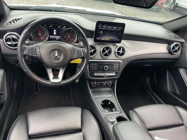 Used 2019 Mercedes-Benz GLA 250 w/ Convenience Package image 17