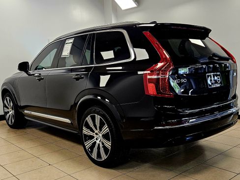 Used 2024 Volvo XC90 T8 Ultimate w/ Protection Package Premier image 5