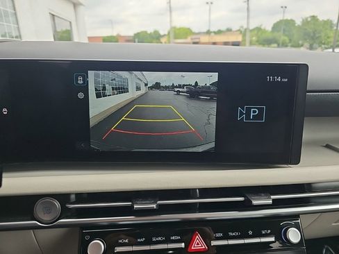Used 2025 Hyundai Tucson SEL FWD image 16