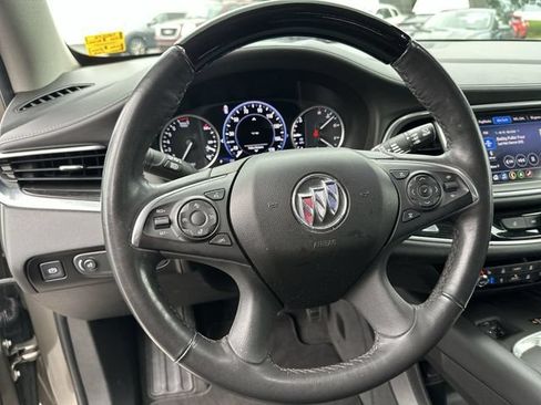 Used 2020 Buick Enclave Avenir w/ Avenir Technology Package FWD image 13