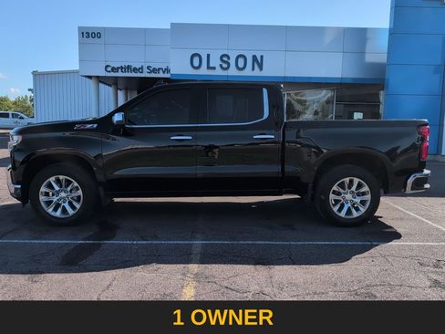 Used 2022 Chevrolet Silverado 1500 LTZ w/ Safety Package II image 3