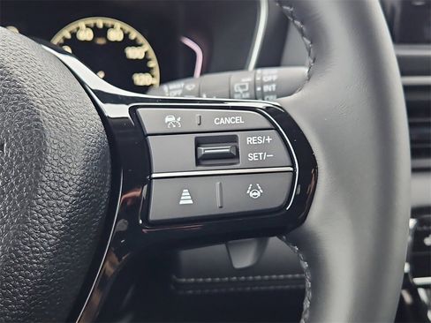 New 2025 Honda Pilot EX-L image 16