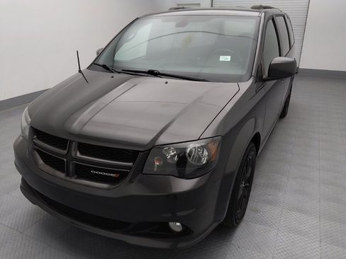 Used 2019 Dodge Grand Caravan GT image 15