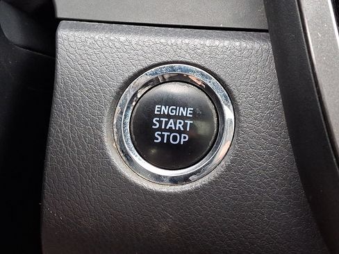 Certified 2022 Toyota Camry XSE FWD image 26