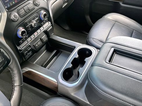 Used 2021 GMC Sierra 1500 SLT image 17