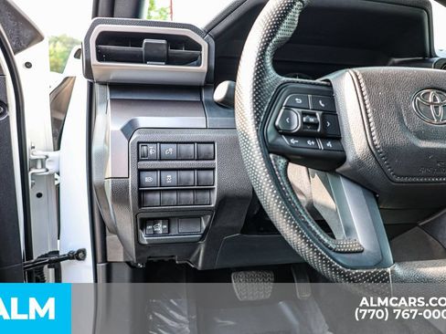 Used 2024 Toyota Tacoma SR5 AWD/4WD image 24
