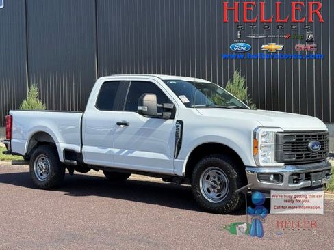 Used 2023 Ford F250 XL w/ XL Chrome Package RWD image 1