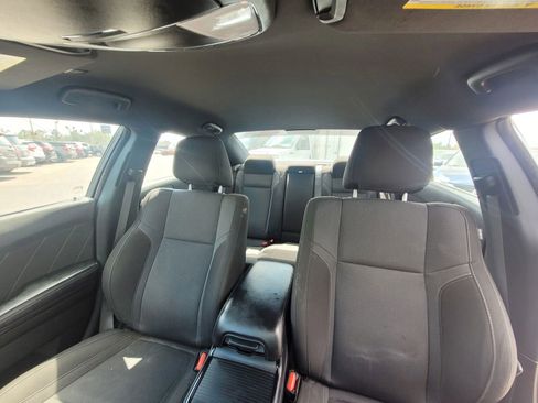 Used 2021 Dodge Charger SXT w/ Blacktop Package RWD image 12