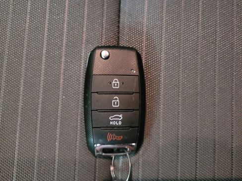 Used 2017 Kia Forte LX w/ LX Popular Package image 32