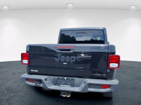 Used 2025 Jeep Gladiator Sport AWD/4WD image 16
