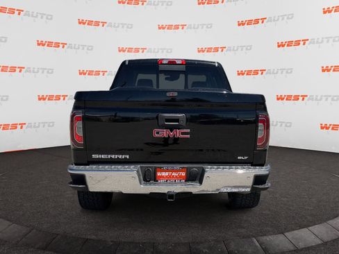 Used 2018 GMC Sierra 1500 SLT AWD/4WD image 4