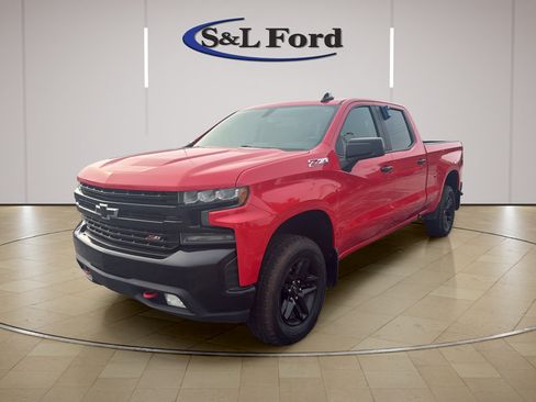 Used 2020 Chevrolet Silverado 1500 LT Trail Boss AWD/4WD image 1