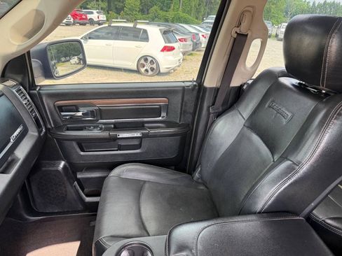 Used 2017 RAM 1500 Laramie AWD/4WD image 20
