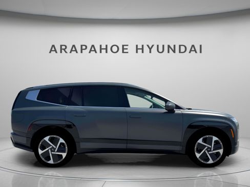 New 2026 Hyundai Ioniq 9 Limited AWD/4WD image 10