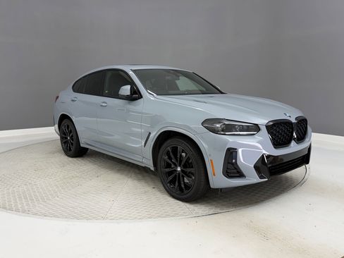 Certified 2024 BMW X4 xDrive30i w/ Premium Package AWD/4WD image 7