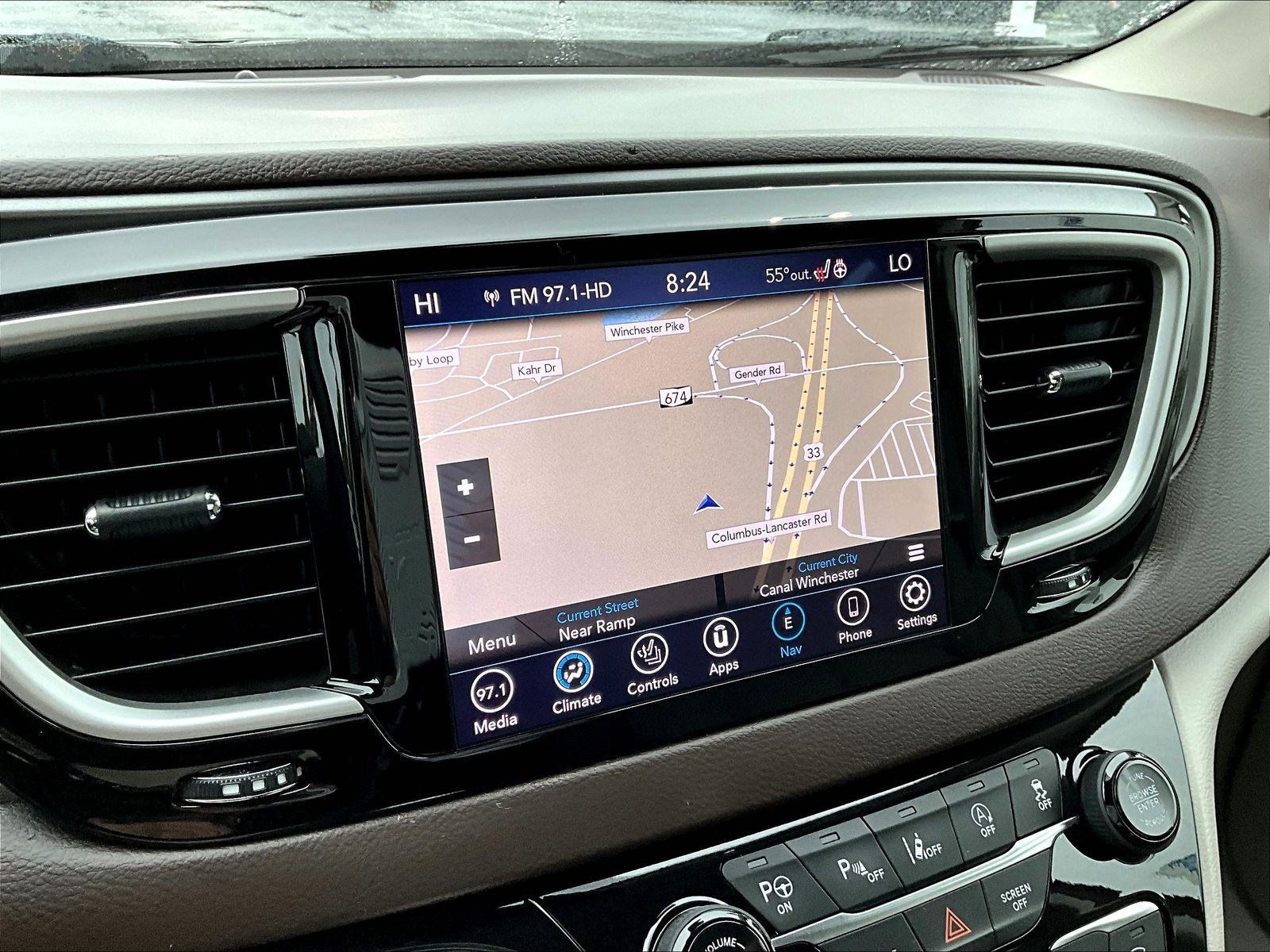 Used 2019 Chrysler Pacifica Touring Plus w/ Advanced Safetytec Group FWD image 36