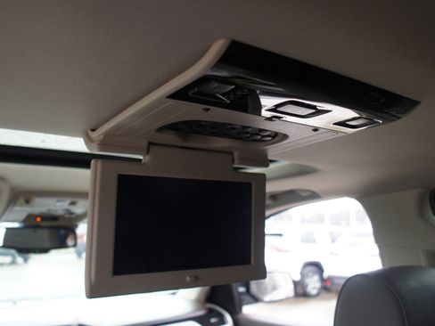 Used 2020 GMC Yukon Denali w/ Denali Ultimate Package image 13