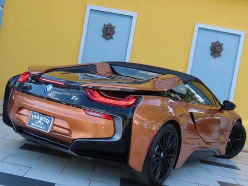 Used 2019 BMW i8 Roadster AWD/4WD image 21