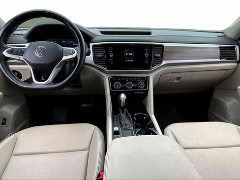 Used 2021 Volkswagen Atlas SEL image 15