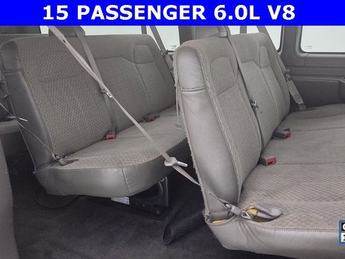 Used 2018 Chevrolet Express 3500 LT w/ LT Preferred Equipment Group image 24