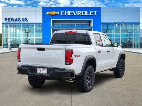 New 2026 Chevrolet Colorado Trail Boss AWD/4WD image 5