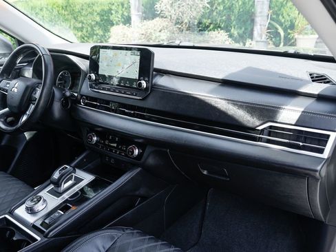 Used 2022 Mitsubishi Outlander SEL FWD image 37