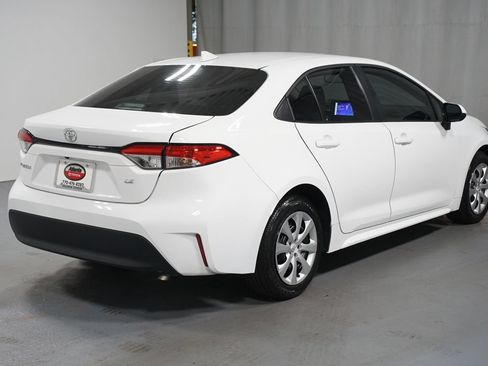 Certified 2025 Toyota Corolla LE w/ Convenience Package FWD image 8