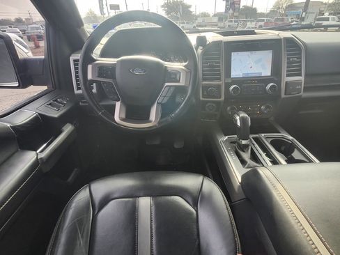 Used 2018 Ford F150 Platinum w/ Equipment Group 701A Luxury image 9