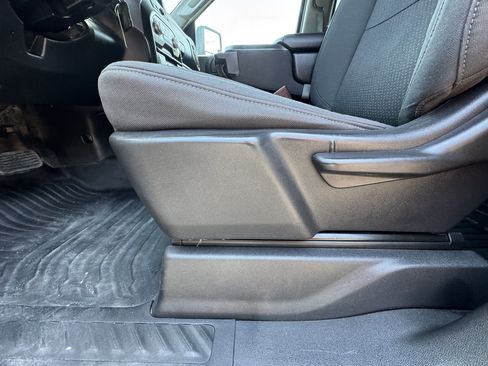 Used 2021 GMC Sierra 2500 4x4 Crew Cab w/ Convenience Package image 15